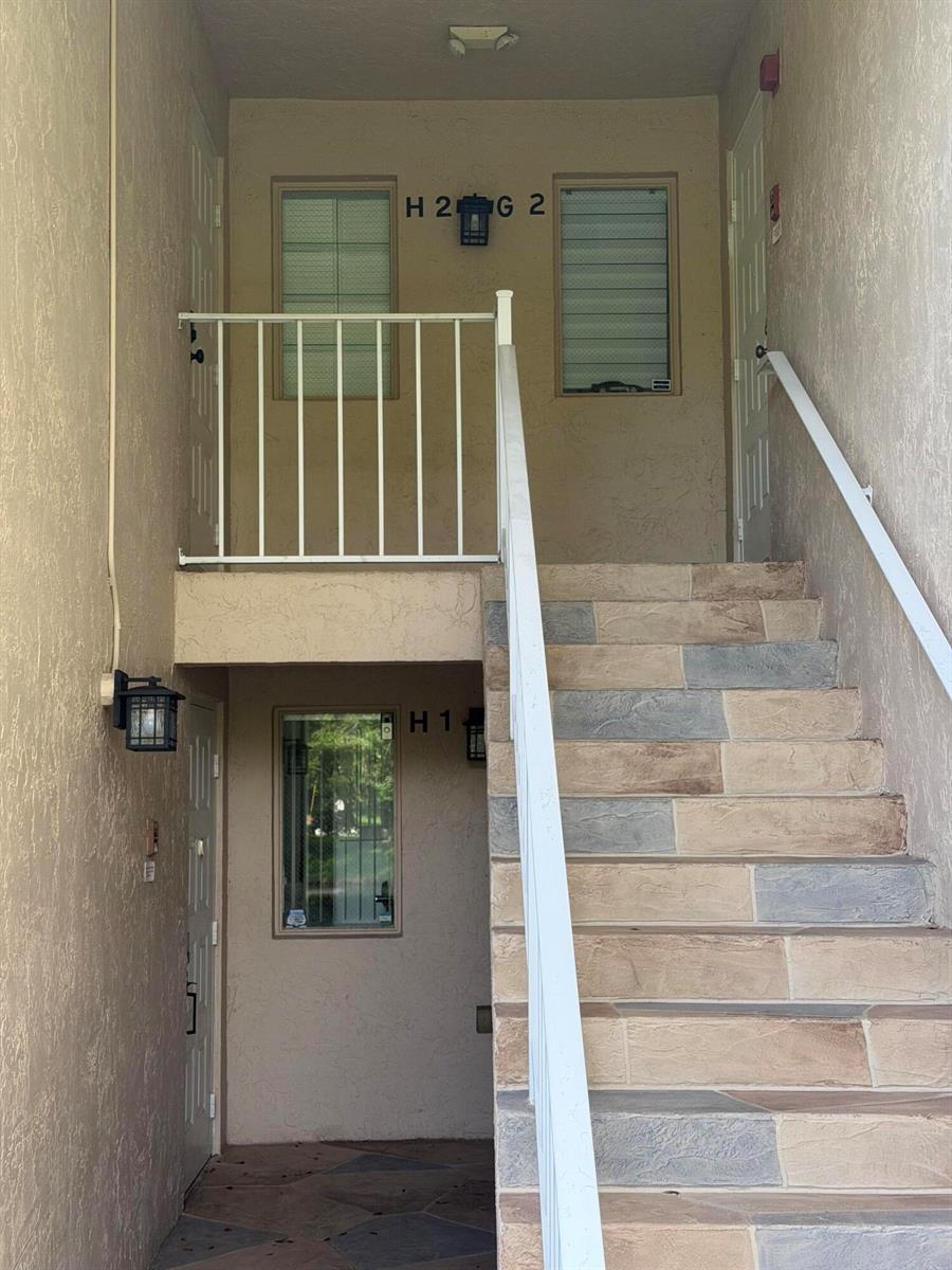 13811 Oneida Drive # H2, Delray Beach FL 33446 photo 3