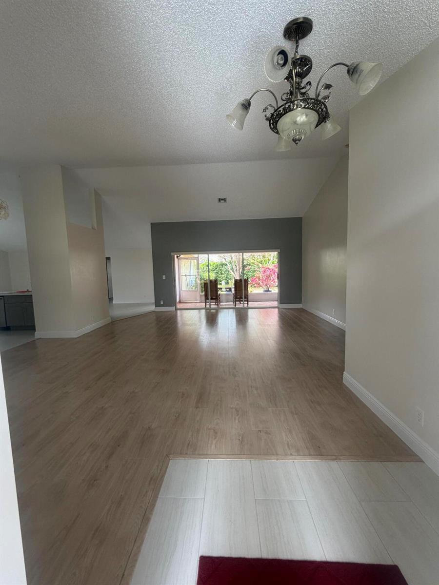 1401 Hideaway Bend, Wellington FL 33414 photo 2