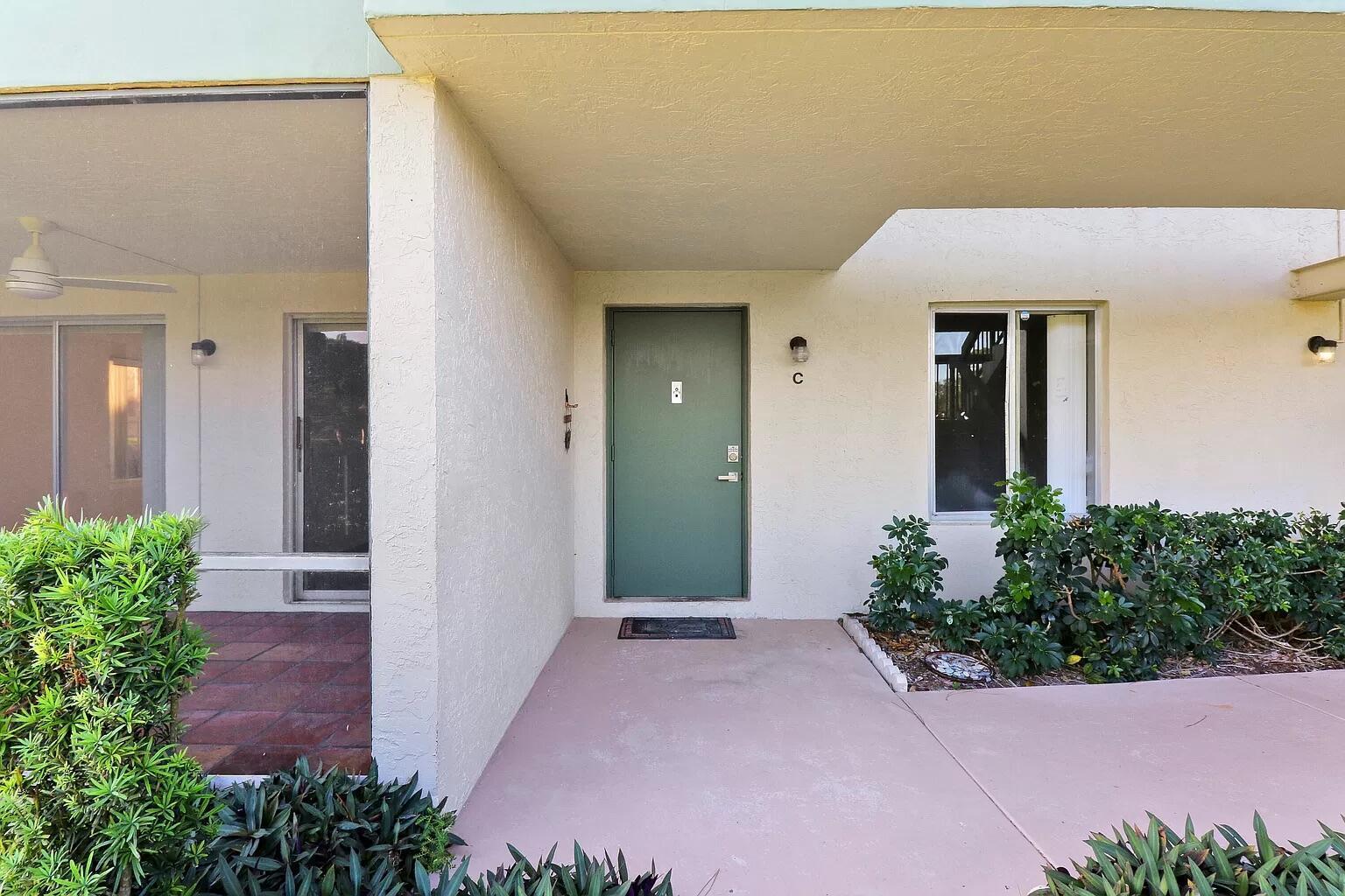 6341 Chasewood Drive # C, Jupiter FL 33458 photo 3