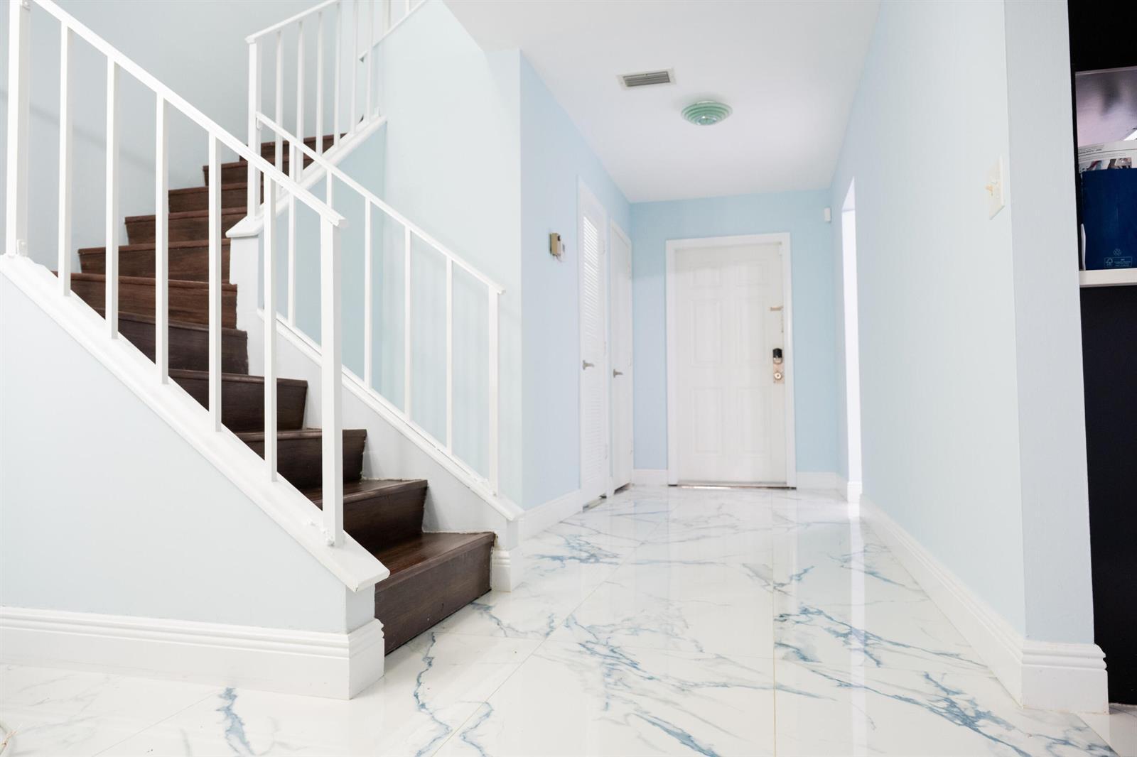 21820 Cypress Circle # 25c, Boca Raton FL 33433 photo 2