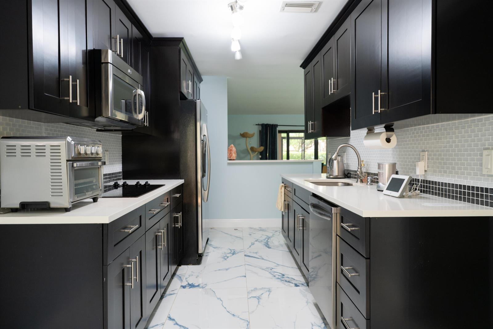 21820 Cypress Circle # 25c, Boca Raton FL 33433 photo 3