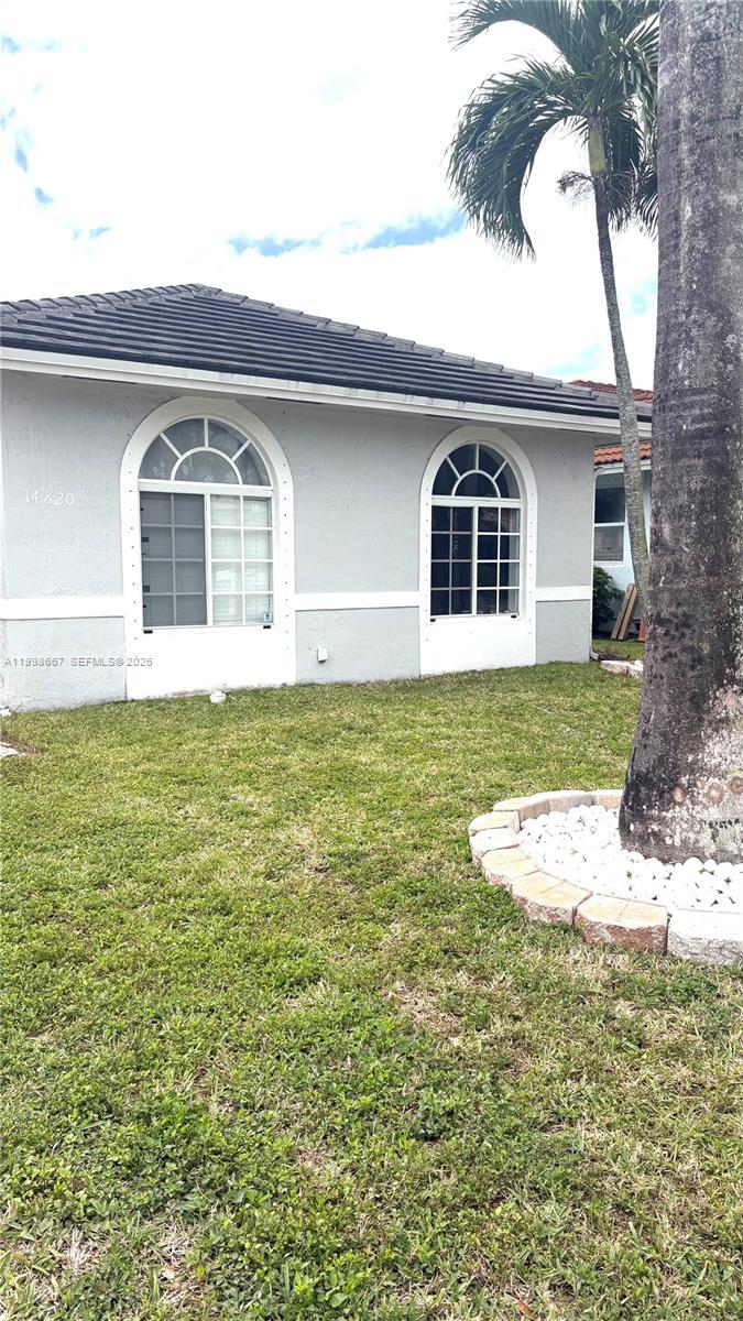 Miami, FL 33187 photo 4