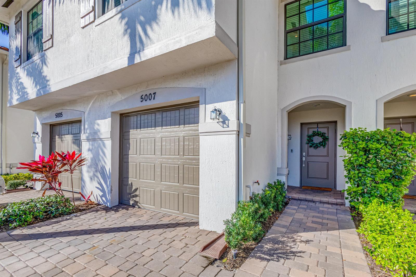 5007 Woods Edge Circle, Riviera Beach FL 33410
