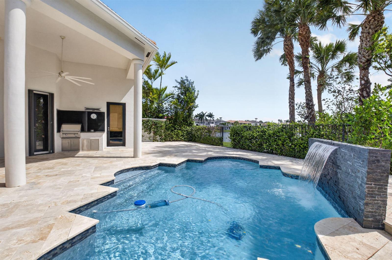 17921 Villa Club Way, Boca Raton FL 33496 photo 2