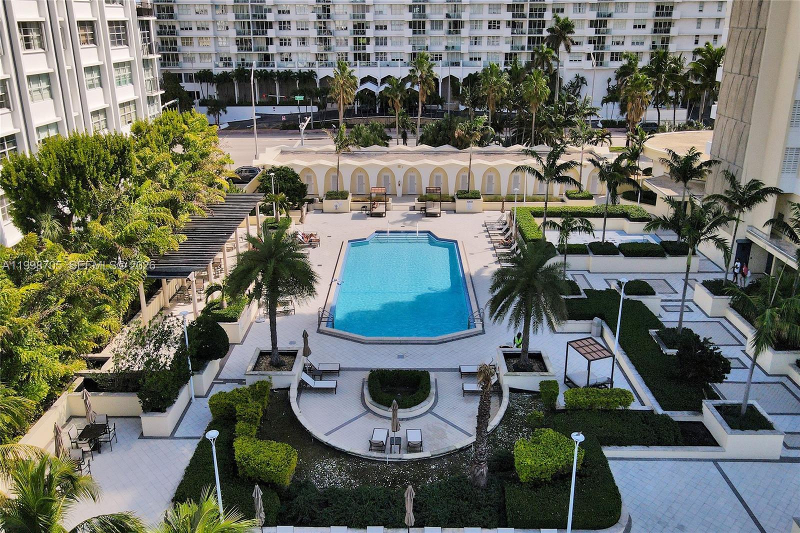 5600 Collins Ave # 5C, Miami Beach FL 33140 photo 2