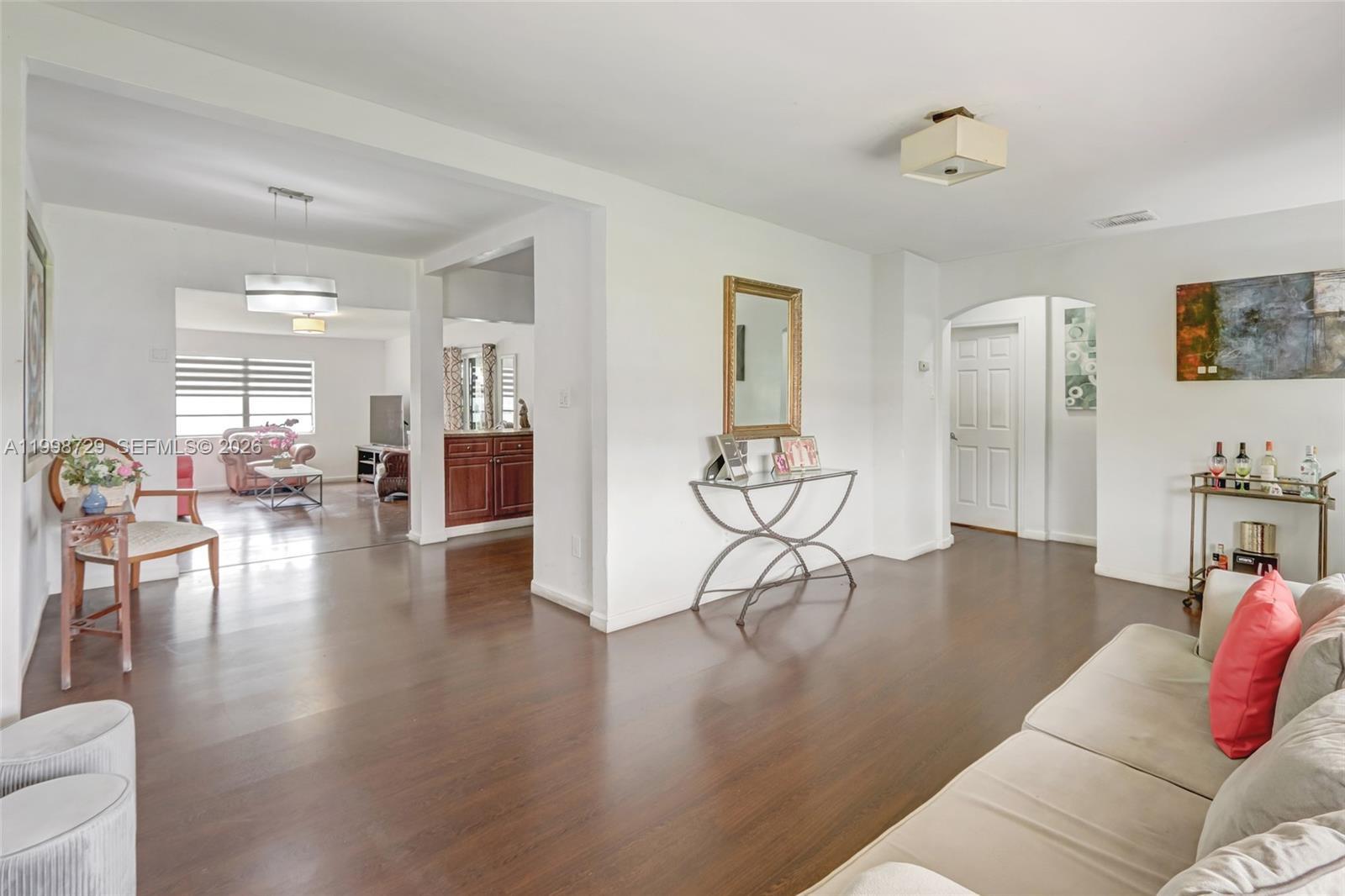 6871 SW 37th St, Miami FL 33155 photo 4