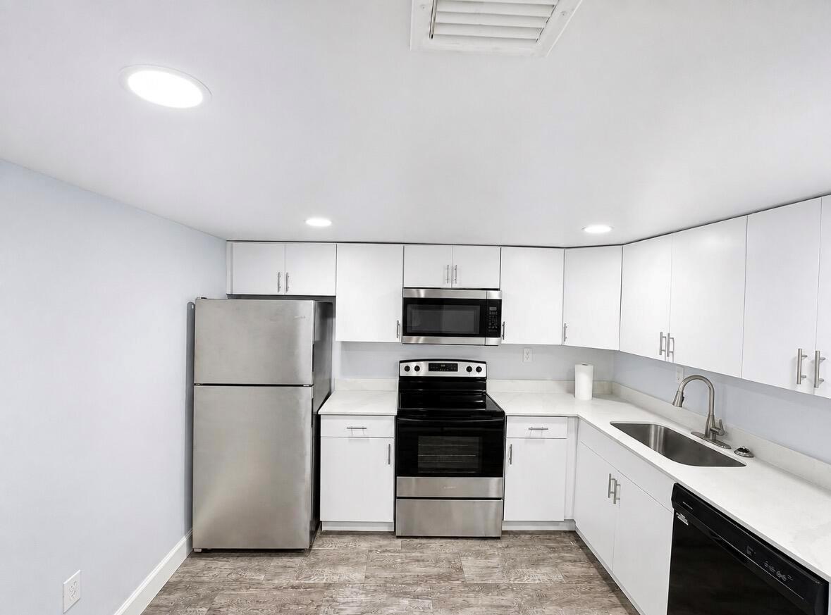1250 NE 125th Street # 216d, North Miami FL 33161 photo 3
