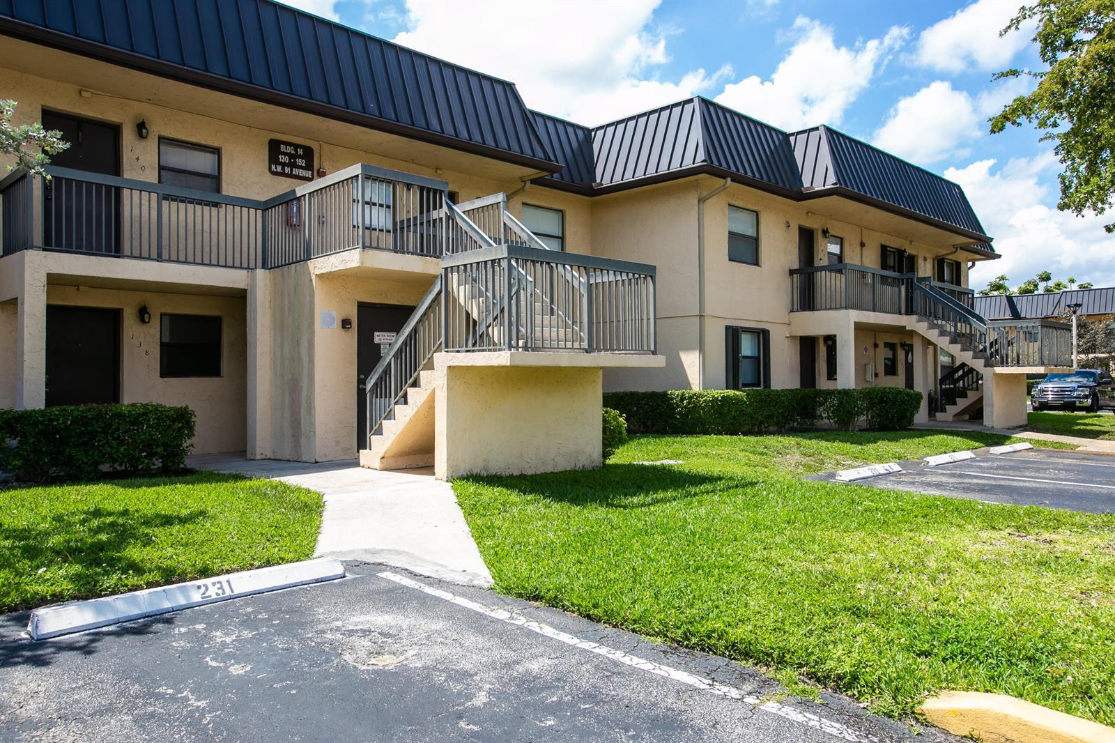 142 NW 91st Avenue # 104, Pembroke Pines FL 33024