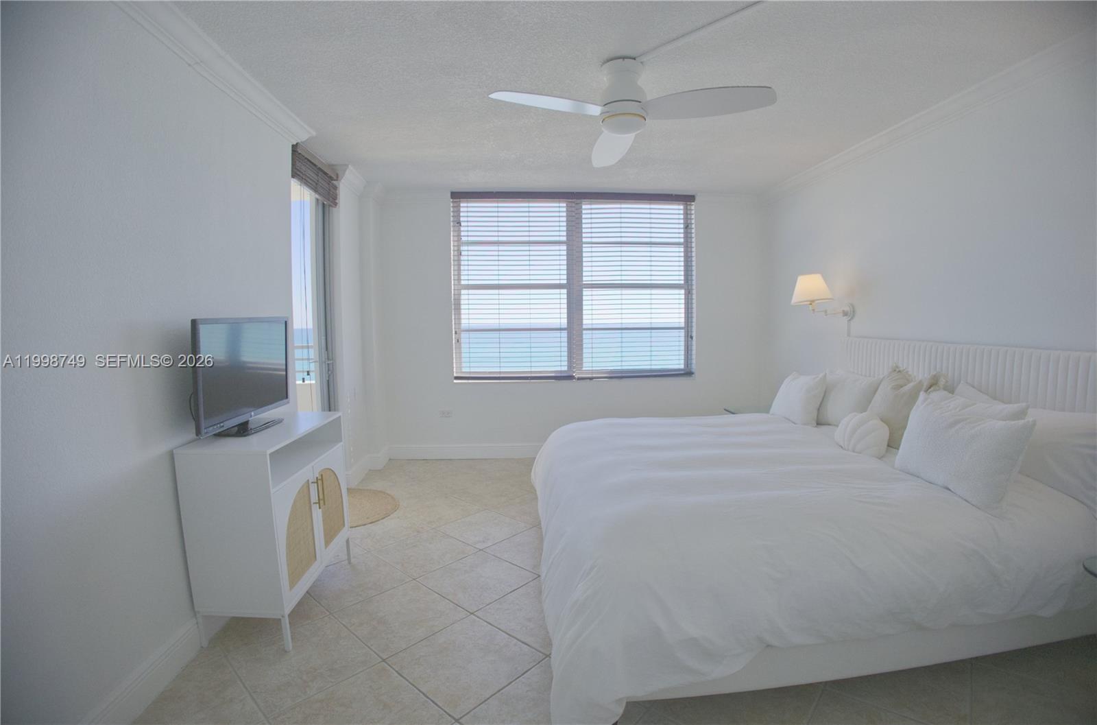 5555 Collins Ave # 15M, Miami Beach FL 33140 photo 4
