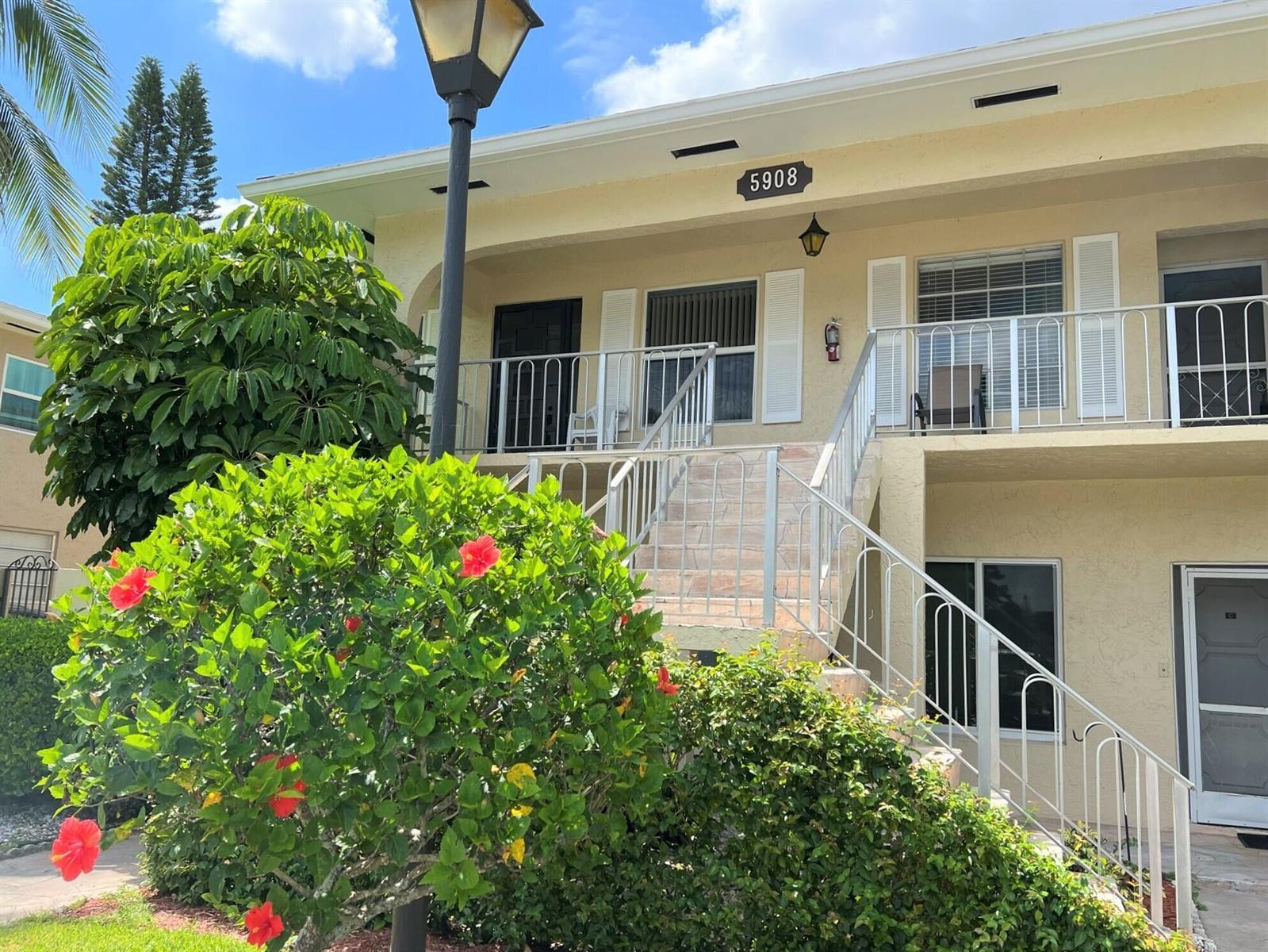 5908 Via Delray Boulevard, Delray Beach FL 33484 photo 2
