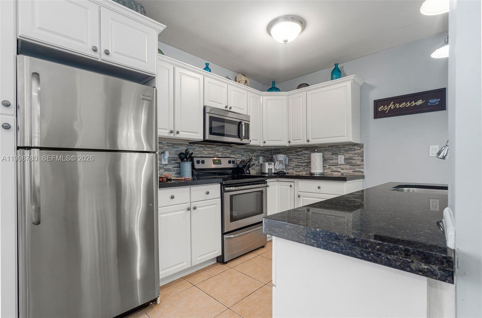 2033 NE 33rd Ave # 2, Fort Lauderdale FL 33305 photo 4