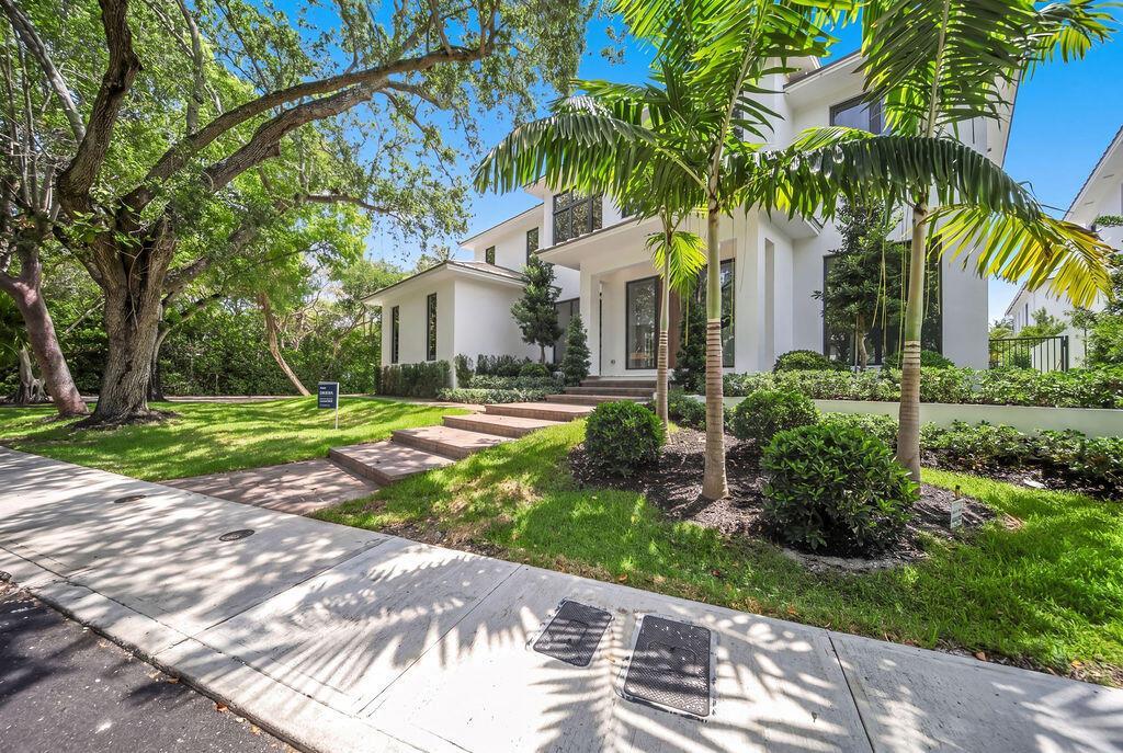 1550 Ponce De Leon Drive, Fort Lauderdale FL 33316 photo 3