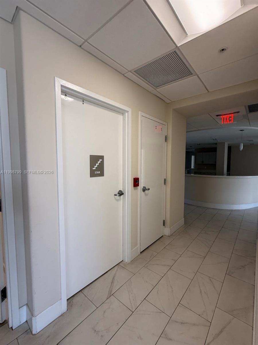 2866 E Oakland Park Blvd, Fort Lauderdale FL 33306 photo 5