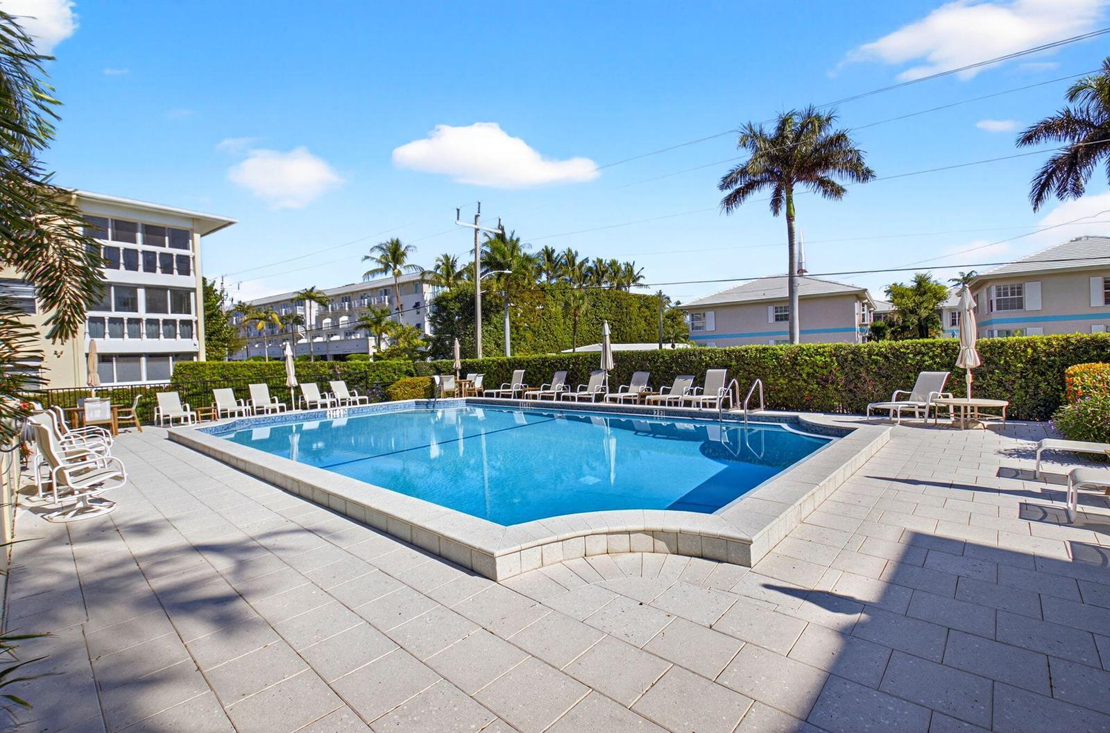60 Venetian Drive # 105n, Delray Beach FL 33483 photo 3