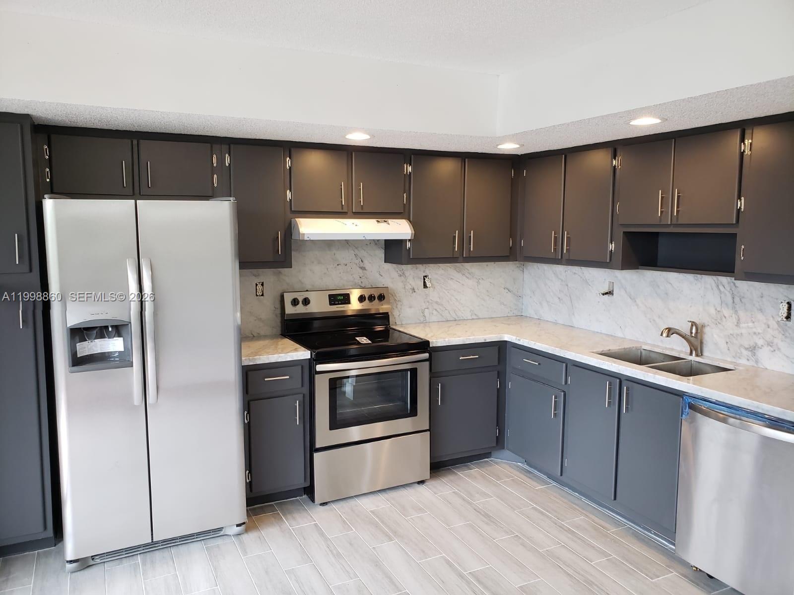 8075 SW 107th Ave # 311, Miami FL 33173