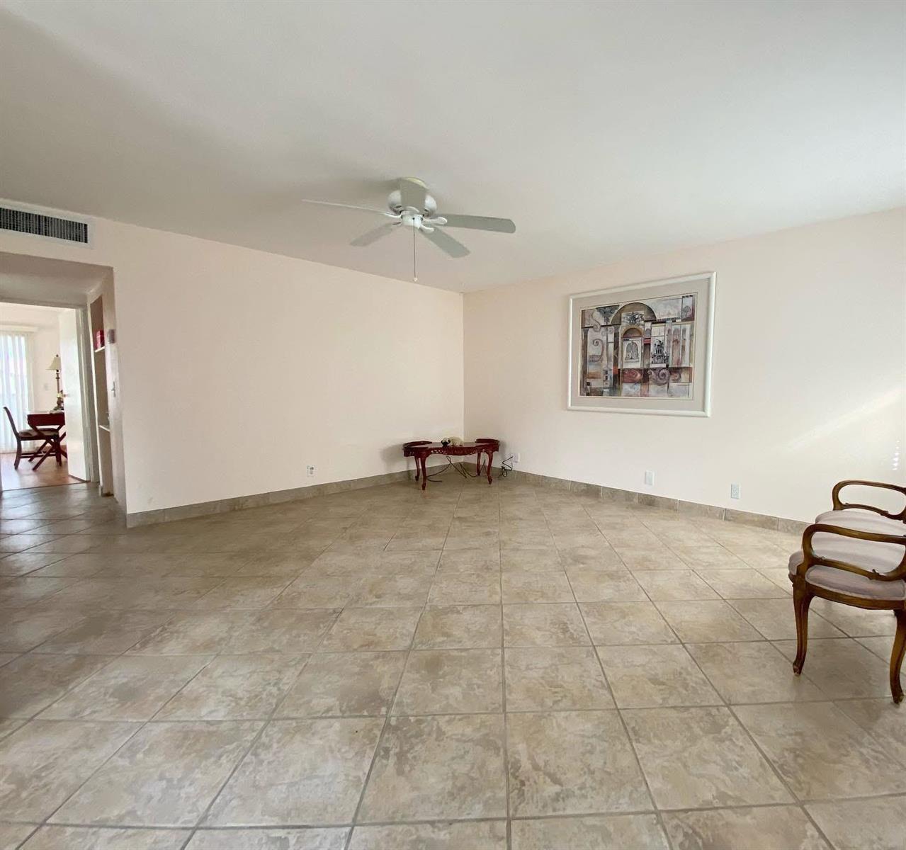 568 Brittany L, Delray Beach FL 33446 photo 3