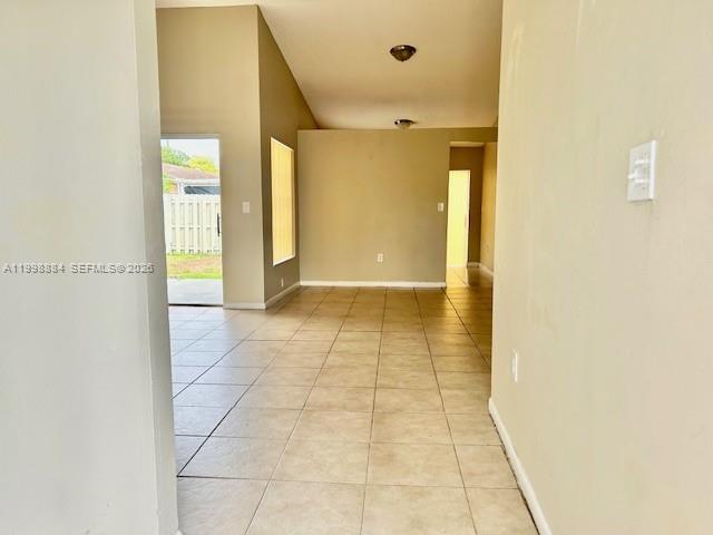19922 NW 67th Pl, Hialeah FL 33015 photo 2