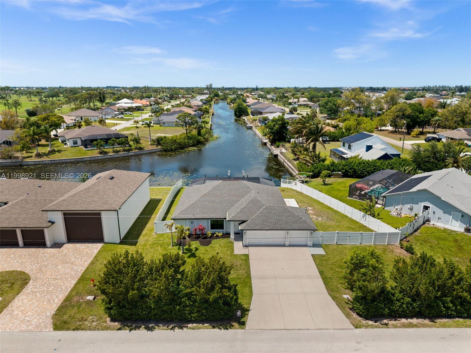 1808 SW 8th Place, Cape Coral FL 33991
