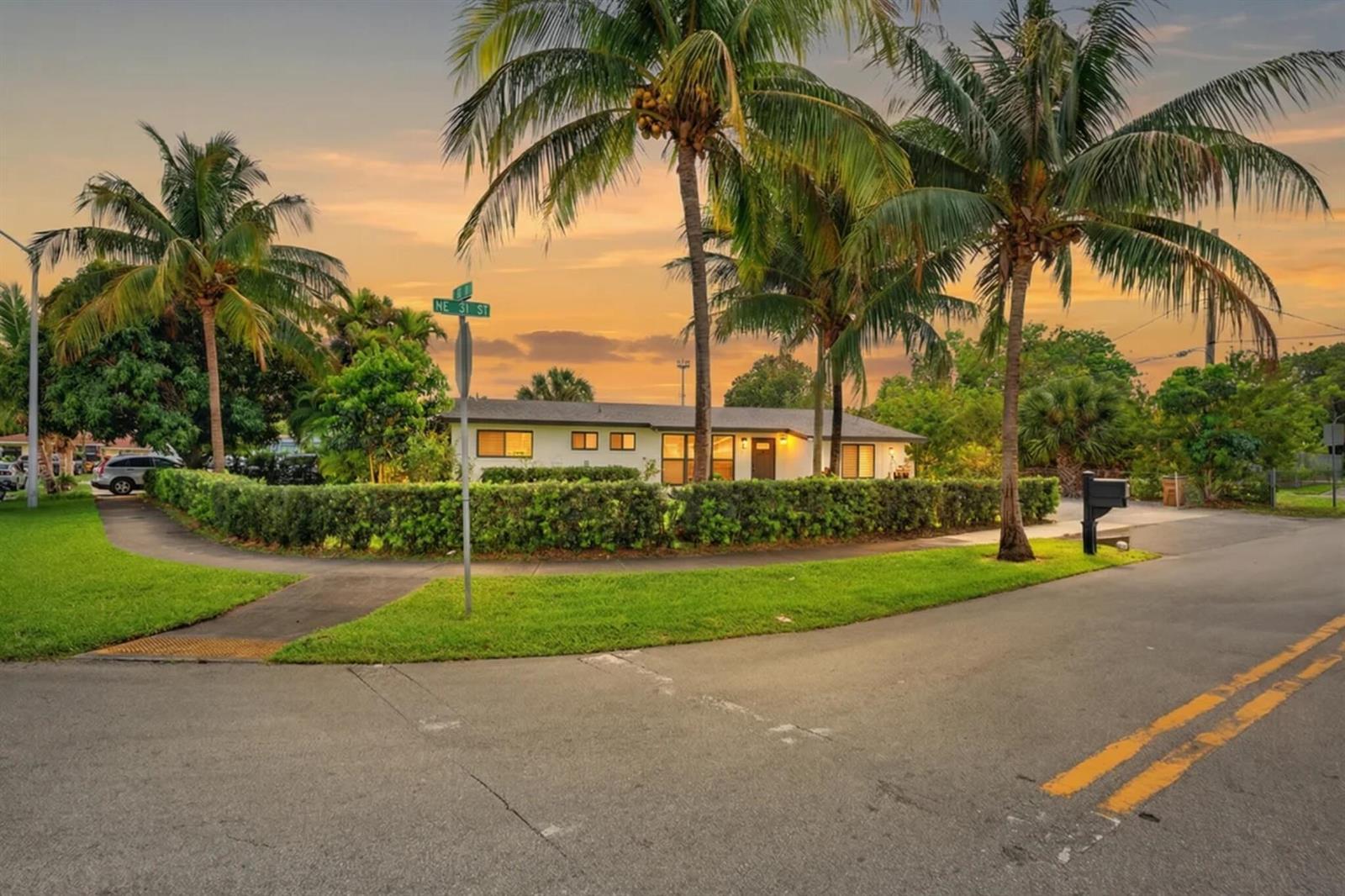 5051 NE 6th Avenue, Deerfield Beach FL 33064 photo 3