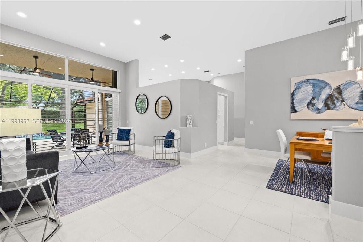 1356 Ginger Cir, Weston FL 33326 photo 4