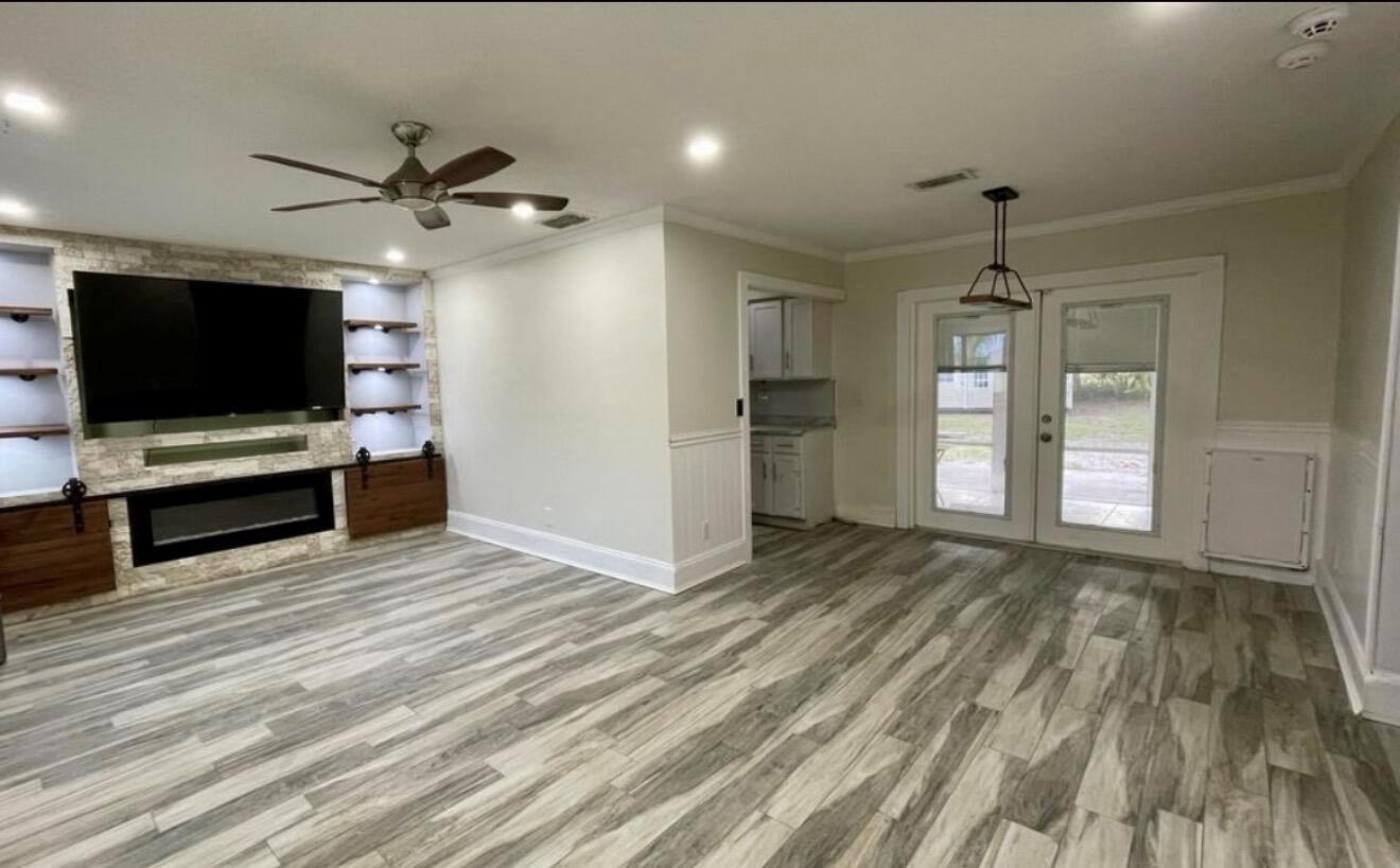 1818 SE Vesthaven Court, Port St. Lucie FL 34952 photo 3