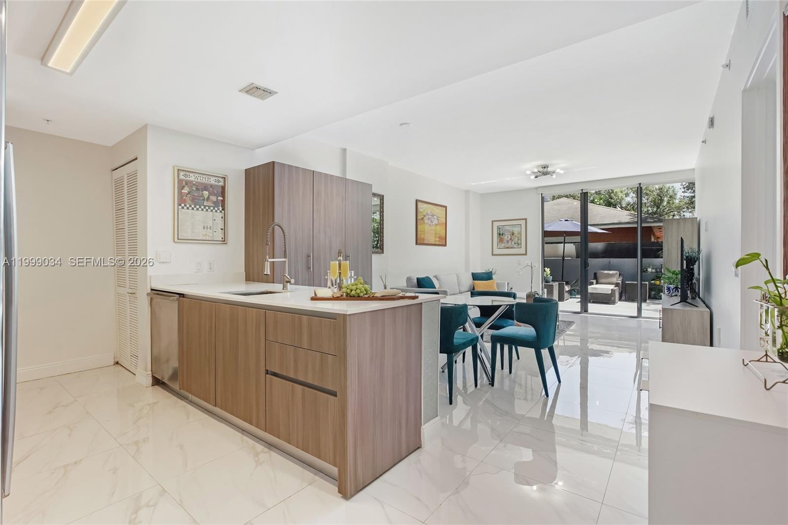 201 SW 17th Rd # 311, Miami FL 33129 photo 4