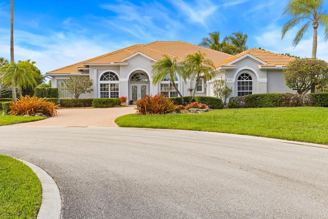 2243 SW Bradford Place, Palm City FL 34990 photo 3
