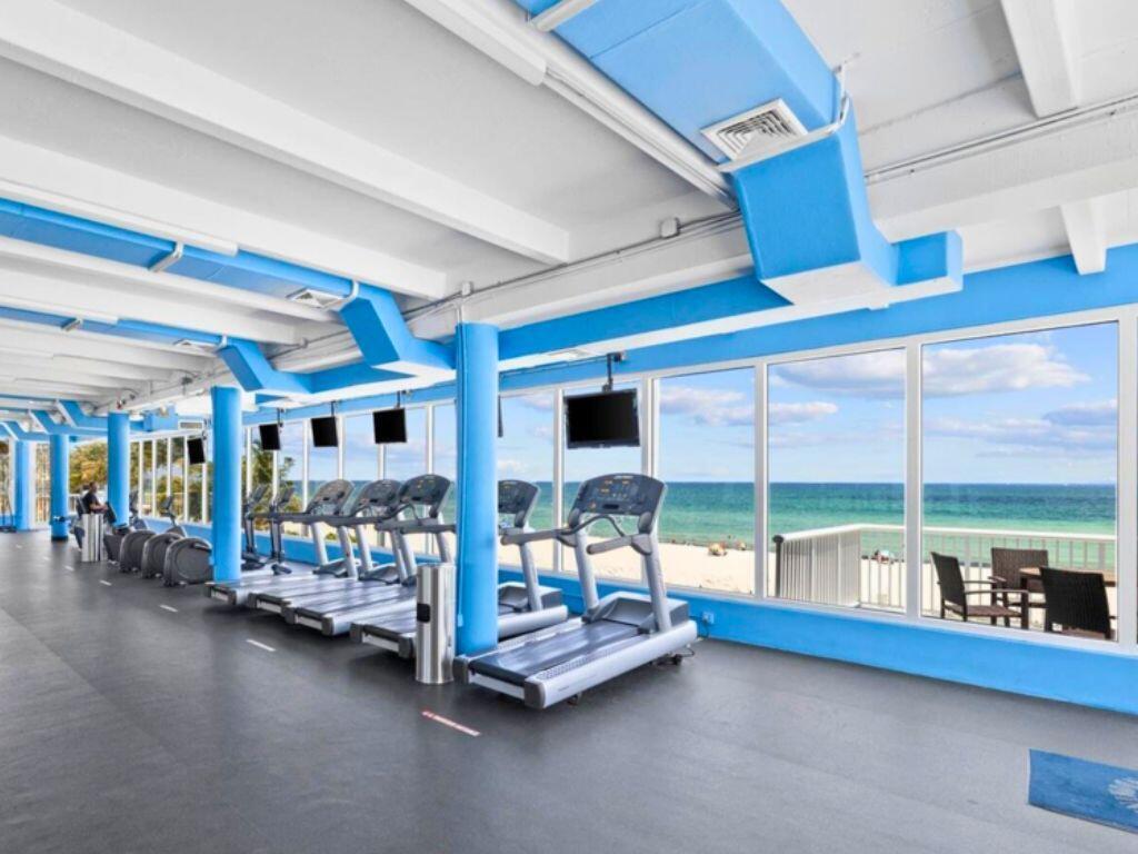 5401 Collins Avenue Apt 144, Miami Beach FL 33140 photo 4