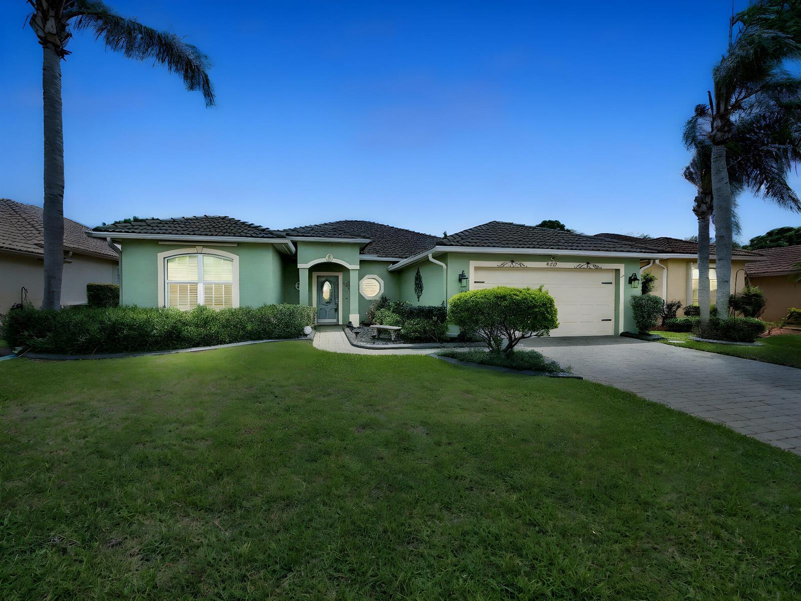 529 Waverly Circle, Port St. Lucie FL 34983