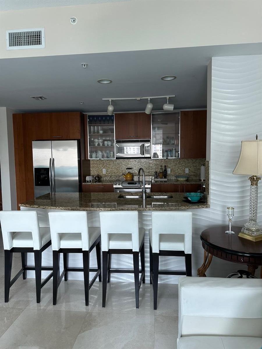 1945 S Ocean Drive # 609, Hallandale Beach FL 33009 photo 4