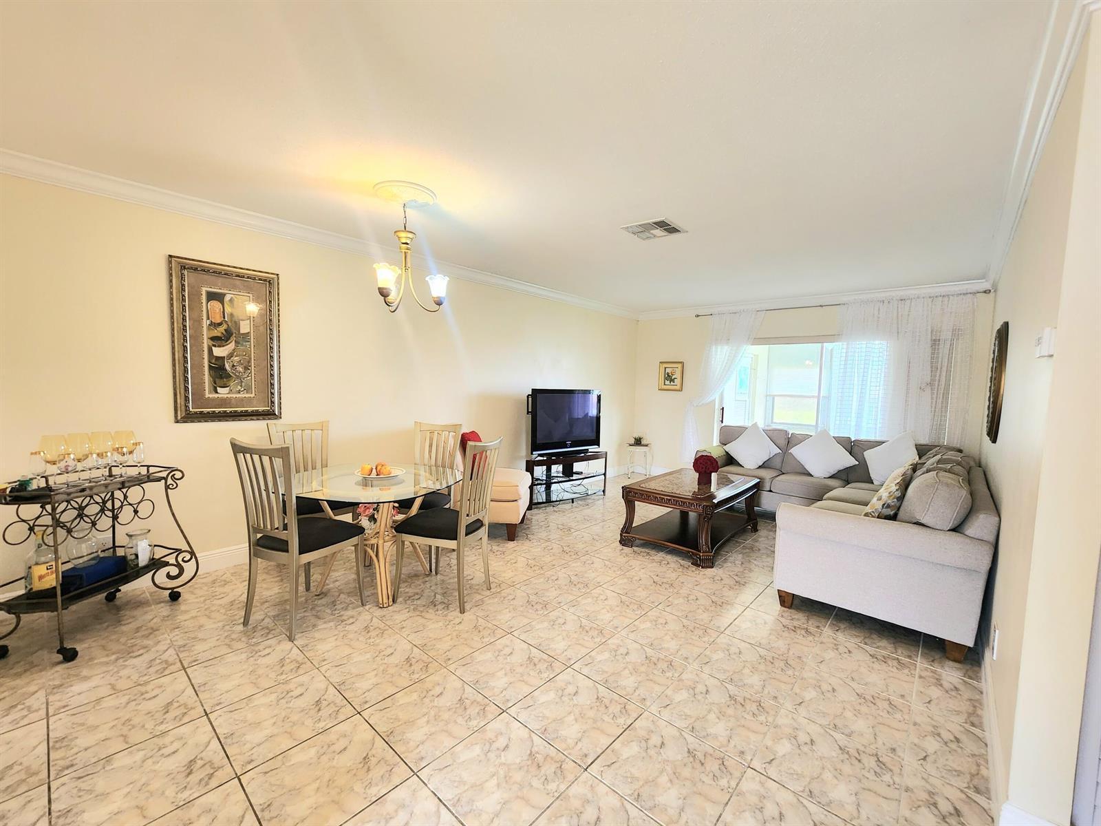 2825 E Crosley Dr Drive E # I, West Palm Beach FL 33415 photo 5