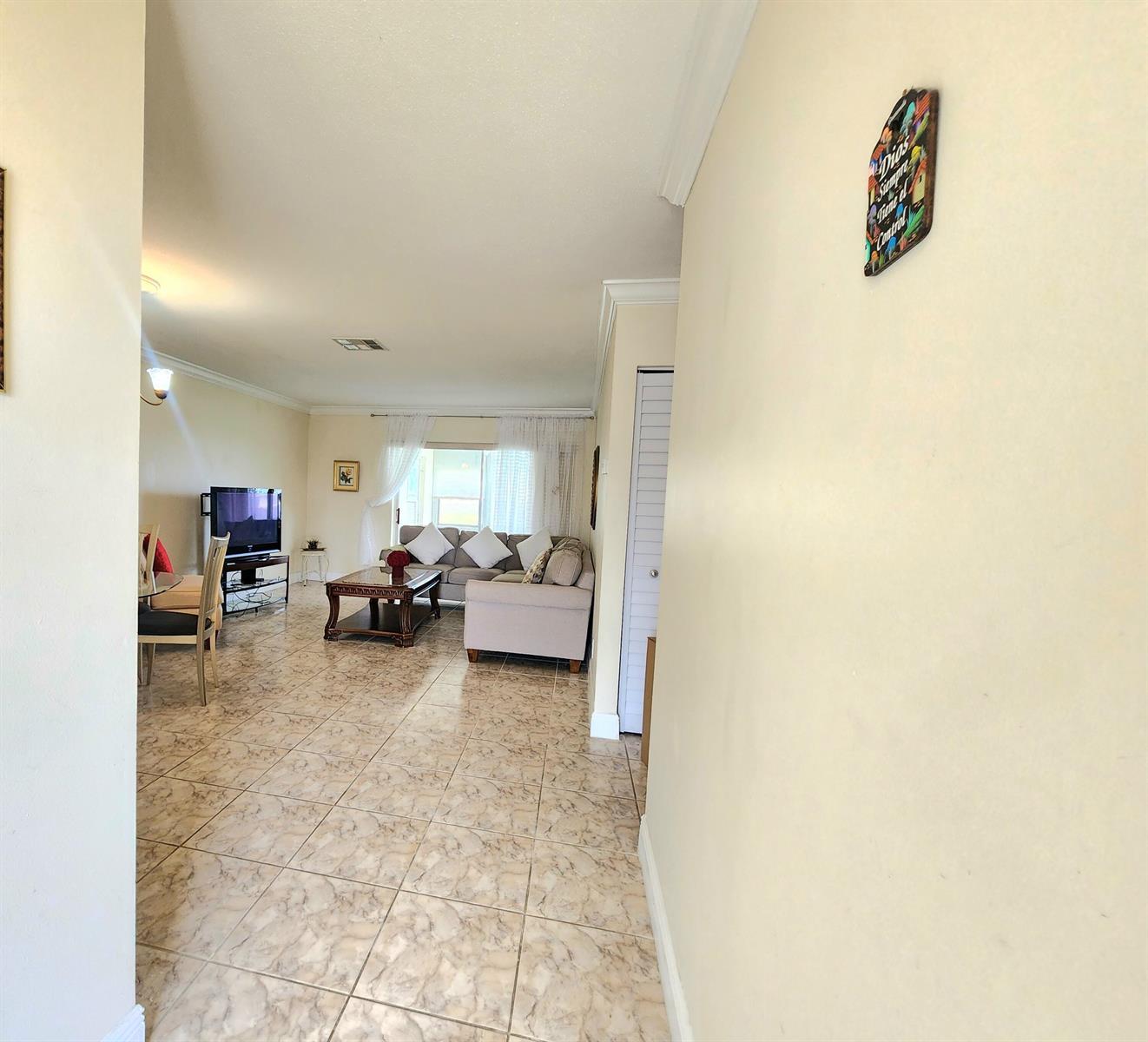 2825 E Crosley Dr Drive E # I, West Palm Beach FL 33415 photo 4