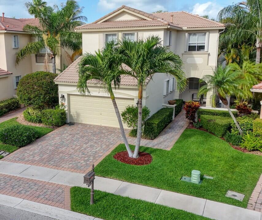 251 Isle Verde Way, Palm Beach Gardens FL 33418