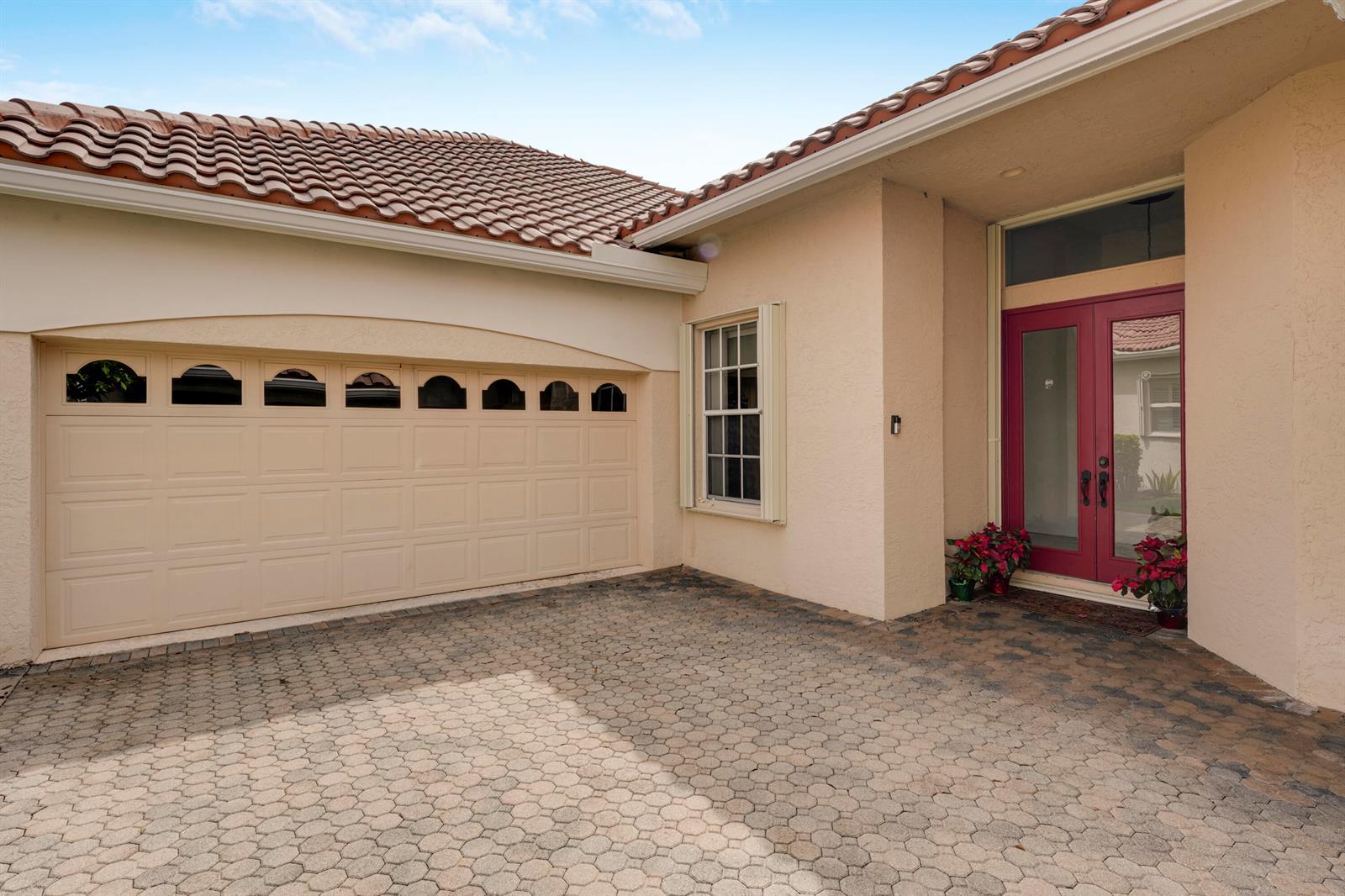 573 SW Saint Kitts Cove, Port St. Lucie FL 34986 photo 5