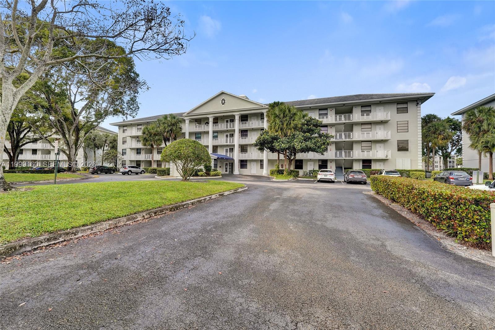 1703 Whitehall Dr # 205, Davie FL 33324