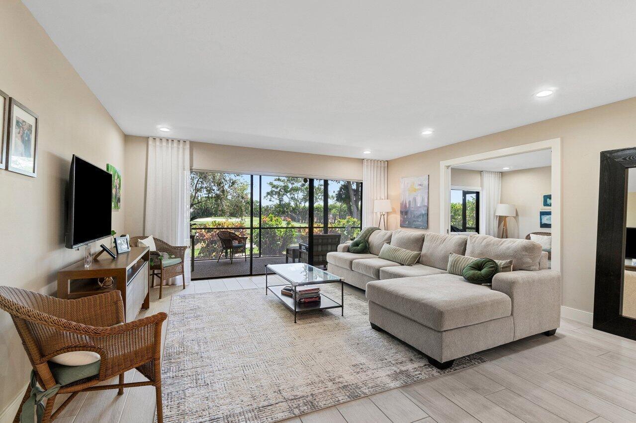 31 Westgate Lane # 31c, Boynton Beach FL 33436 photo 3