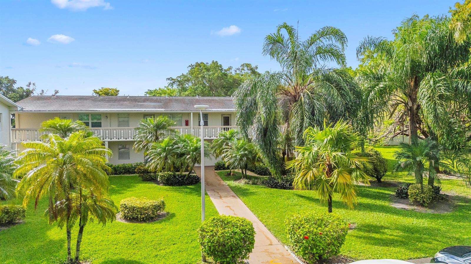 266 Ventnor S, Deerfield Beach FL 33442