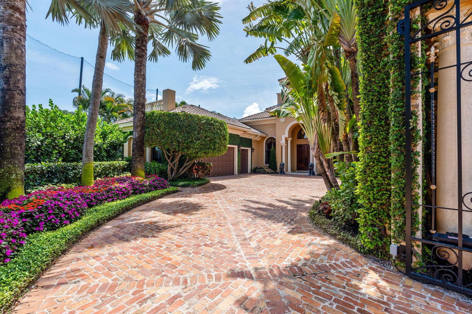 301 Mizner Lake Estates Drive, Boca Raton FL 33432 photo 3