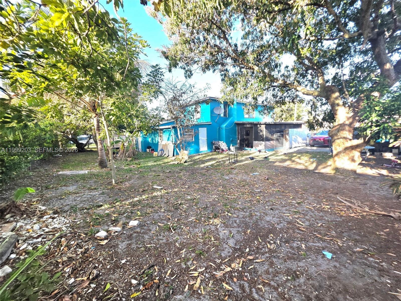720 SW 7th Ter, Hallandale Beach FL 33009 photo 2