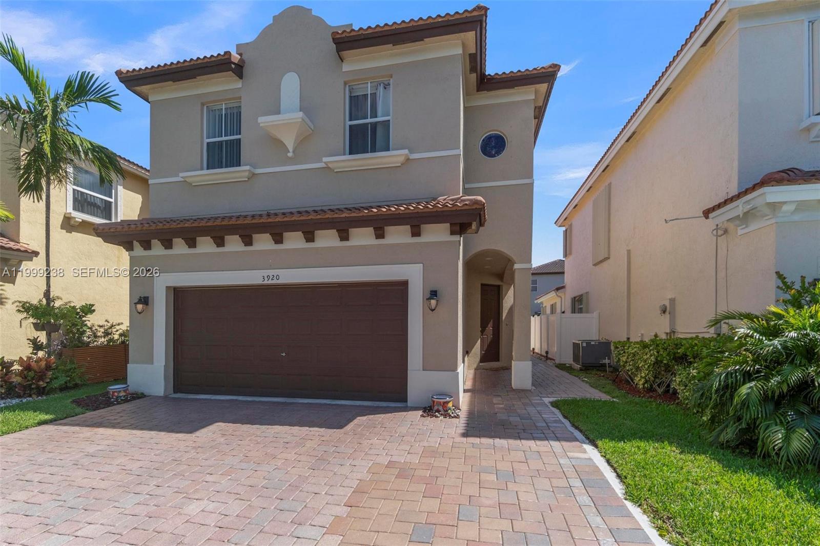 3920 NE 13th Dr, Homestead FL 33033 photo 2