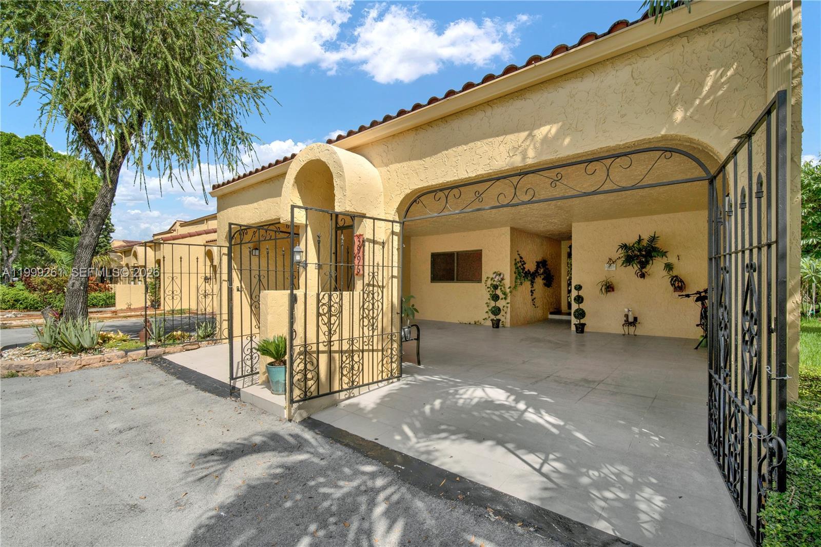 3996 Estepona Ave # 1, Doral FL 33178 photo 2