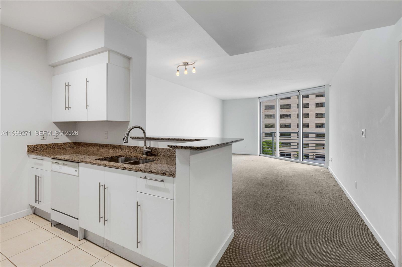 335 S Biscayne Blvd # 1004, Miami FL 33131 photo 4
