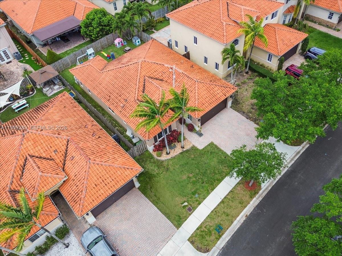 1740 NE 36th Ave, Homestead FL 33033 photo 3