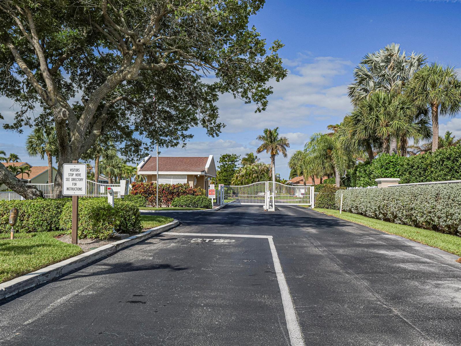 3206 S Lakeview Circle # 1206, Hutchinson Island FL 34949 photo 5