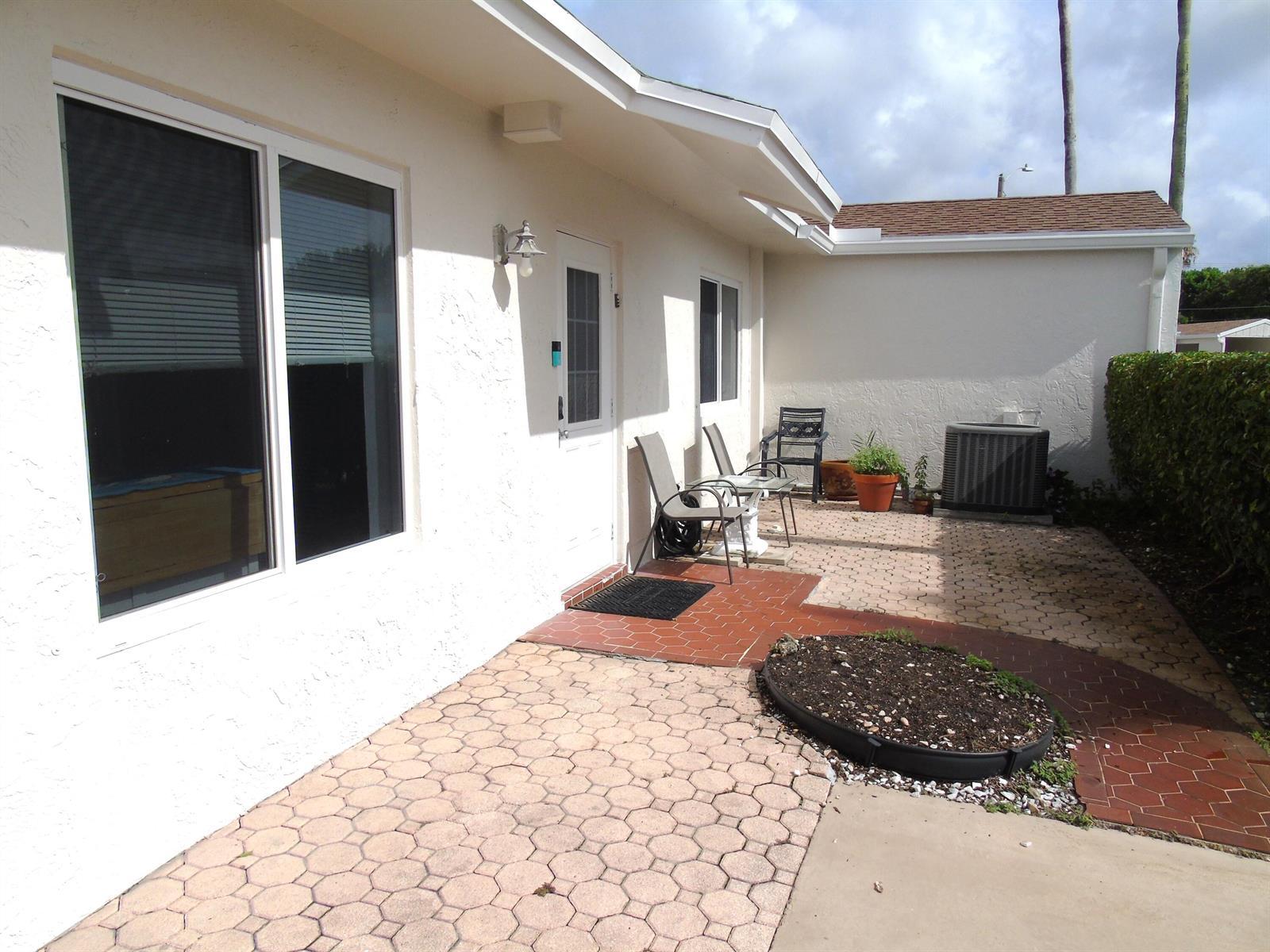 14723 Wildflower Lane, Delray Beach FL 33446 photo 3