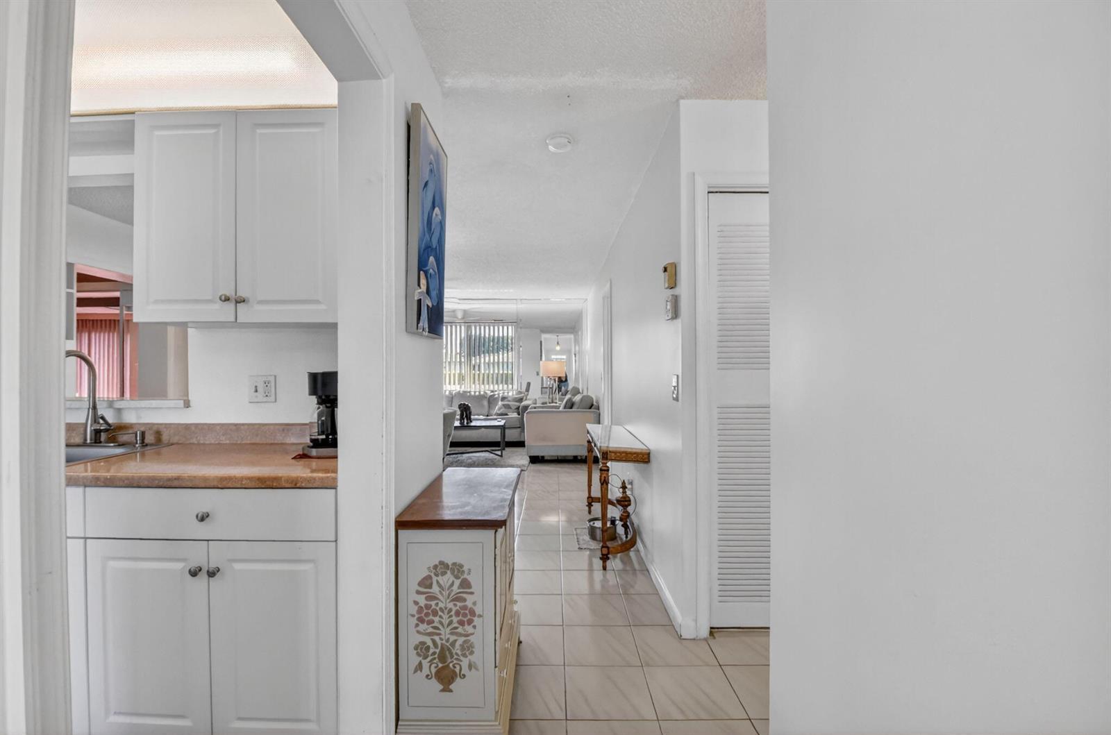 14723 Wildflower Lane, Delray Beach FL 33446 photo 4