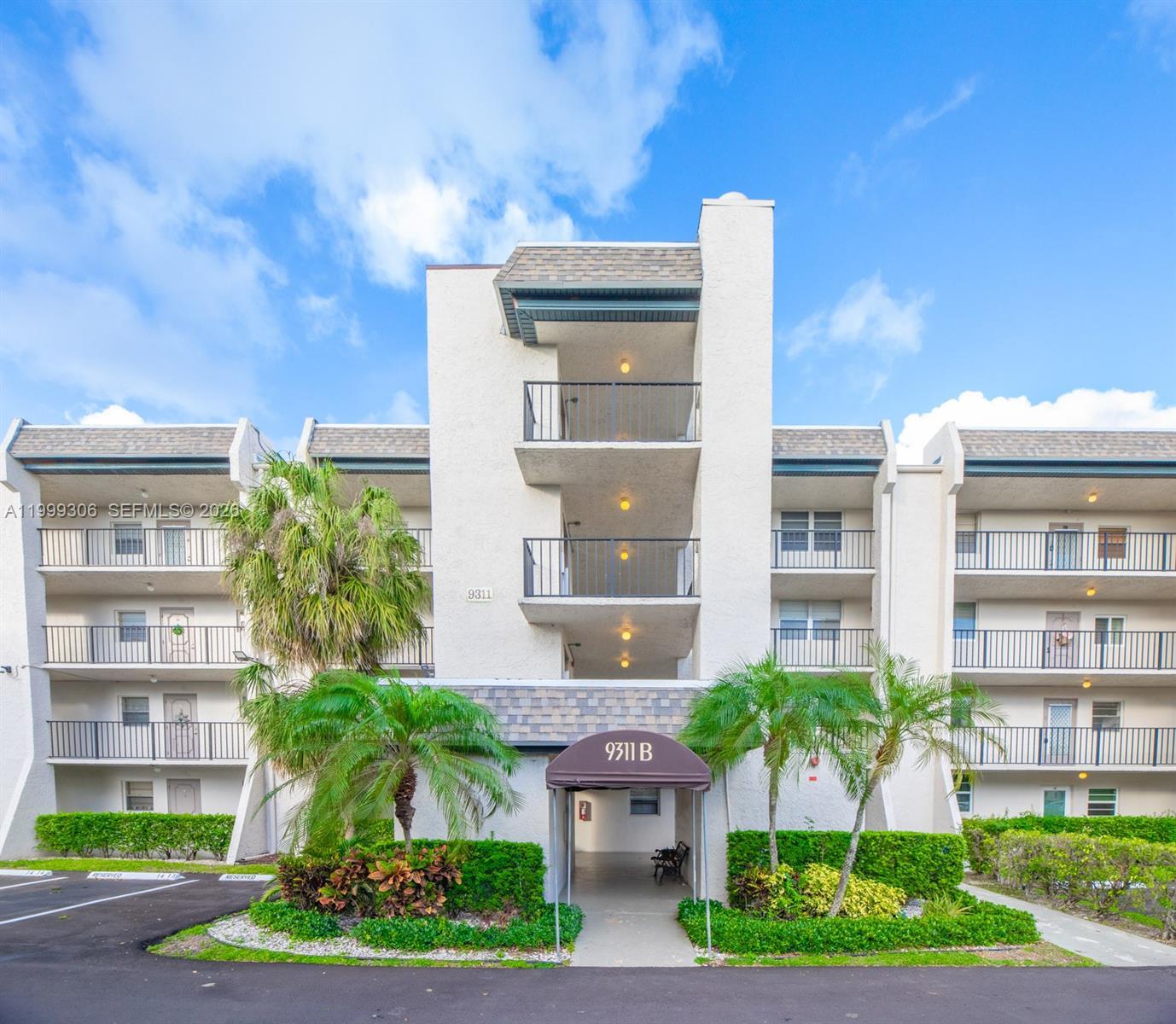 9311 Orange Grove Dr # 211, Davie FL 33324