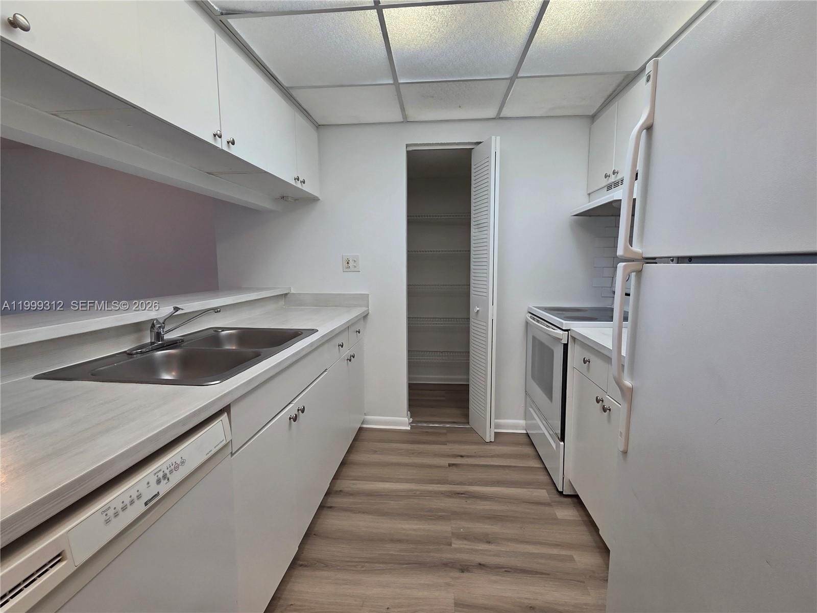 850 N Miami Ave # 605, Miami FL 33136 photo 4