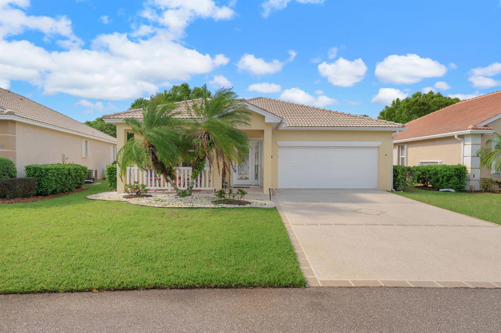 914 NW Sarria Court, Port St. Lucie FL 34986