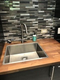 323 Washington Ave # 4, Miami Beach FL 33139 photo 3
